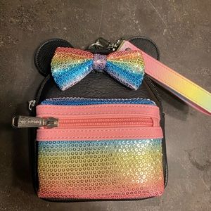 Loungefly Minnie Wristlet backpack